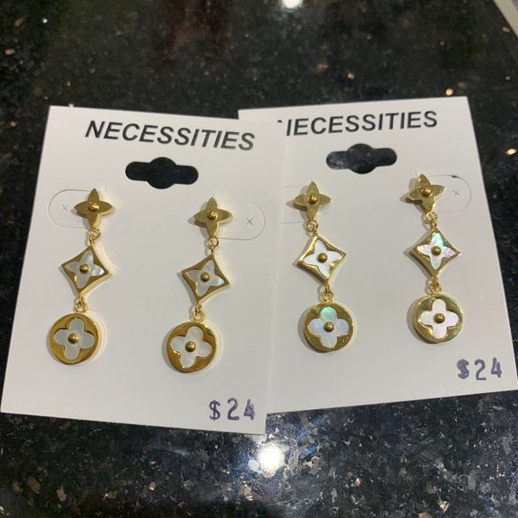 DROP EARRINGS - Picture 1 of 2